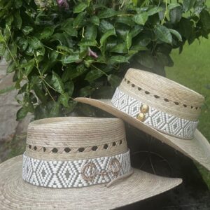 HAT DREAMY Creamy Airy Arena II - Beautiful Sage Aztec Band with Rhinestone Bit and Gold Conchos - Size Large